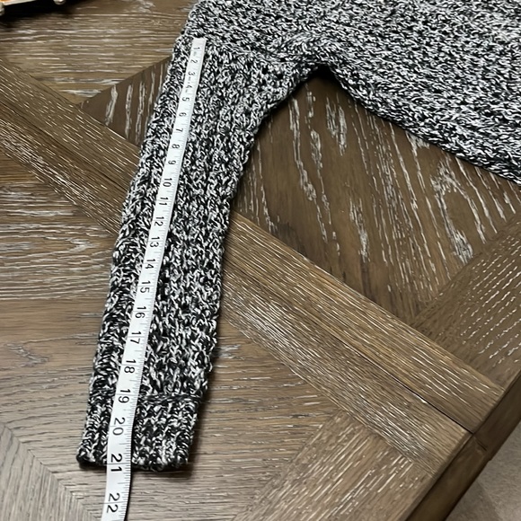 Tommy Bahama black, gray and silver/metallic open knit pullover sweater Size XS - Picture 17 of 17